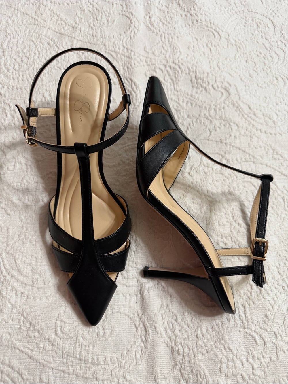 Jessica Simpson Black Pointed Toe Heels Size 8.5M with Ankle Straps